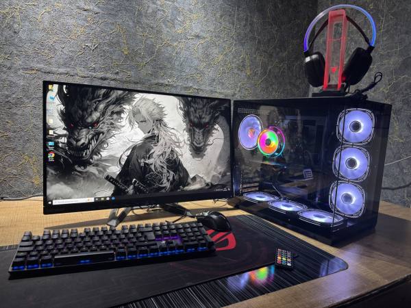 Intel Core i5-7400 + XFX RX 580 8 GB Gigabyte Masaüstü Bilgisayar (Az Kullanılmış)
