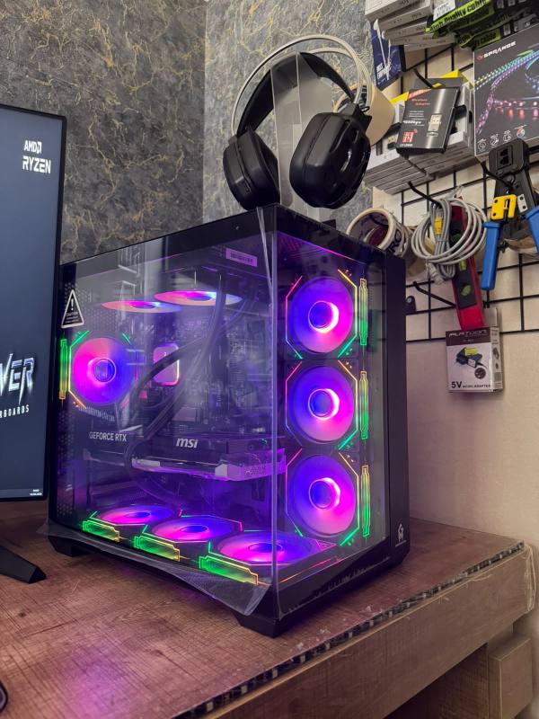 Sıfır Ryzen 7 8700F + MSI RTX 5070 Full Set | Samsung 2K 165Hz + 180Hz Monitör