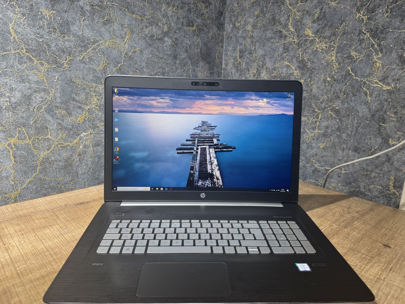 İ7 İŞLEMCİ 16GB RAM 4GB NVIDIA EKRAN KARTLI LAPTOP