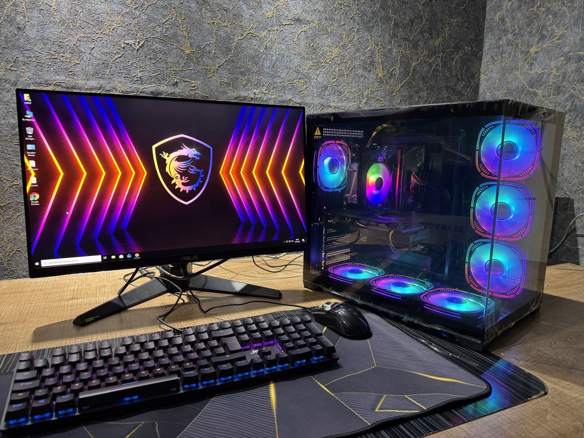 Intel Core i7-9700 + RX 5600 XT Full Set, Asus TUF 25" 180Hz Monitör Sıfır